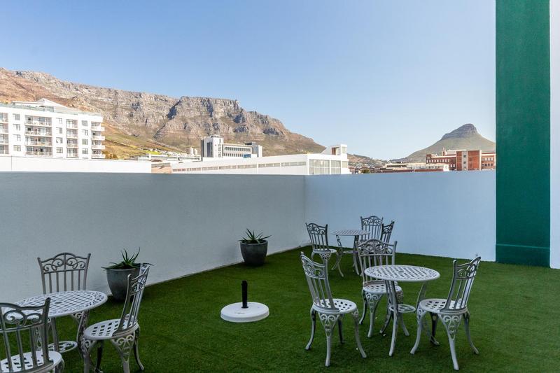 To Let 1 Bedroom Property for Rent in Woodstock Western Cape